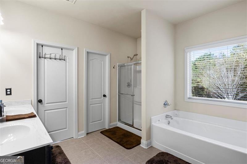 3820 Kings Bridge Drive Douglasville - 35