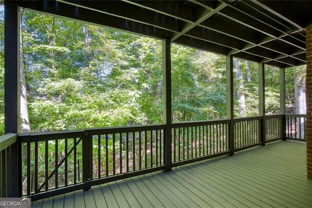 133 Brookview Circle Sandy Springs - 35