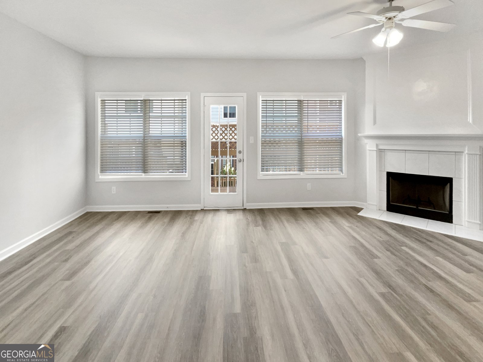 1622 Halliard Drive Lawrenceville - 32