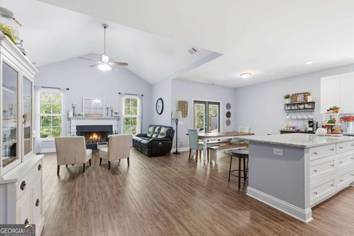 324 Highland Pointe Drive Alto - 8