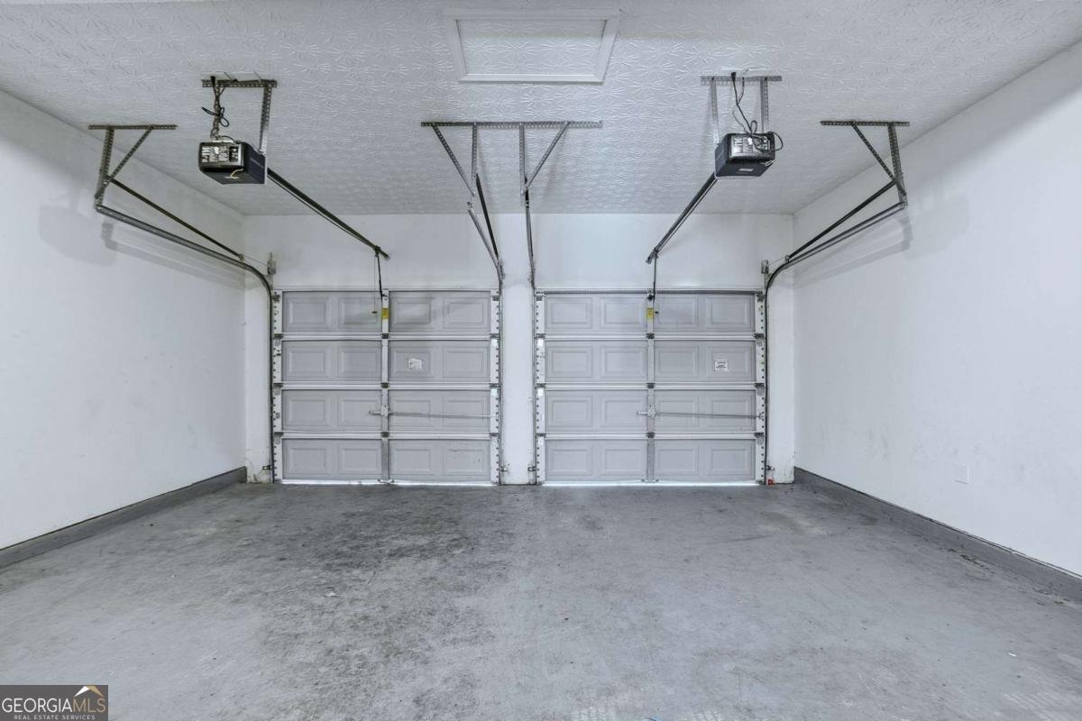 6041 Hemperly Road Atlanta - 19