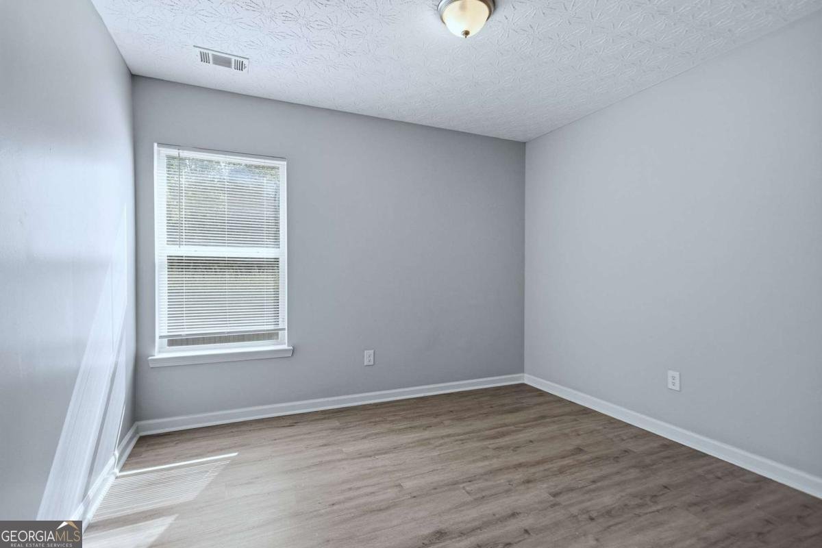 6041 Hemperly Road Atlanta - 21