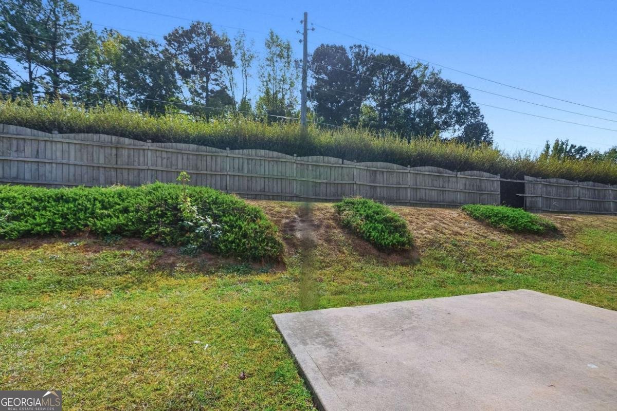 6041 Hemperly Road Atlanta - 37