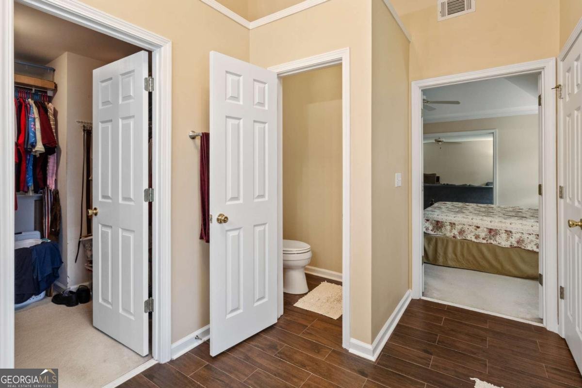 9815 Settlers Lane Gainesville - 1