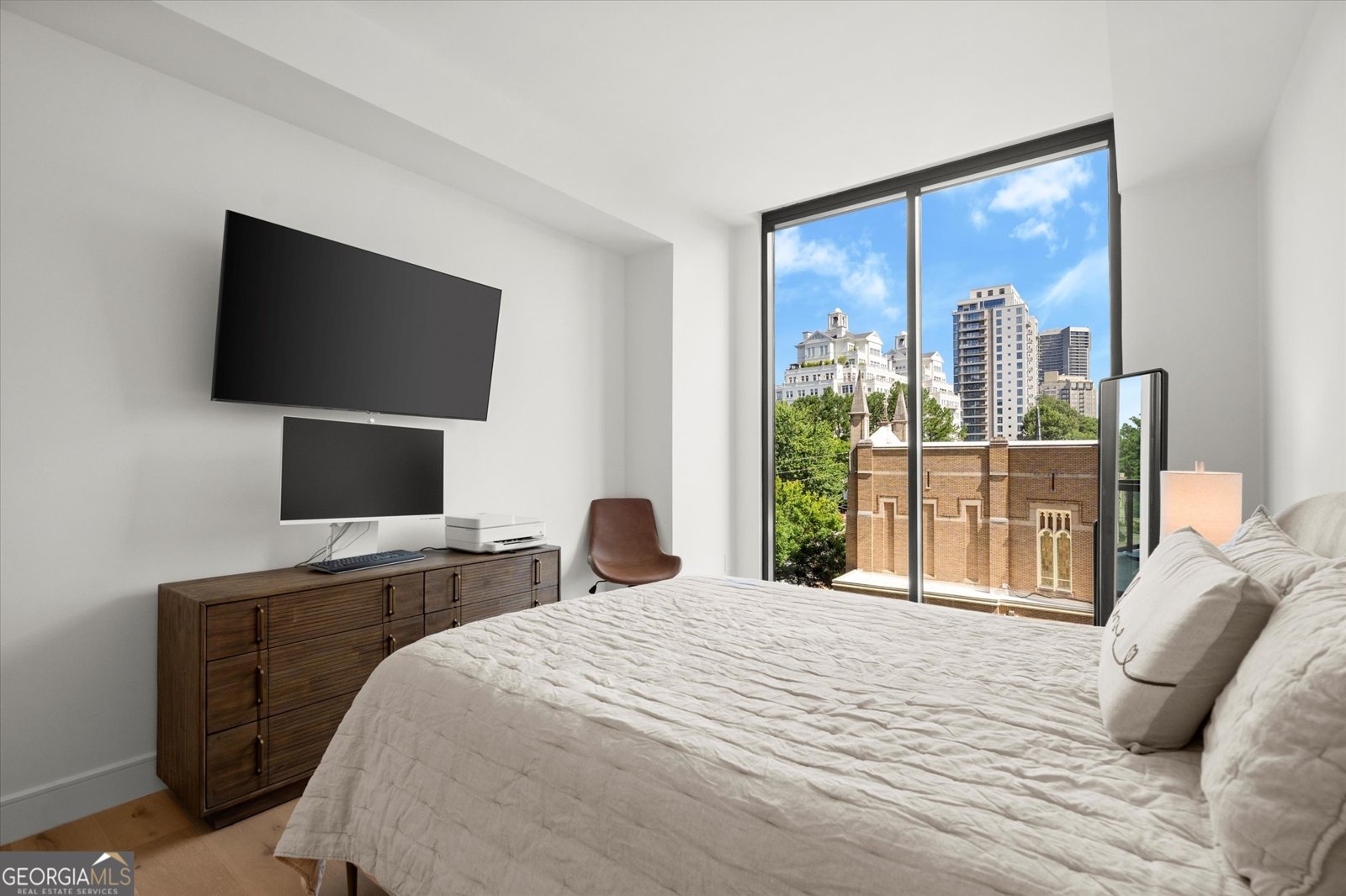 2425 Peachtree Road Atlanta - 27