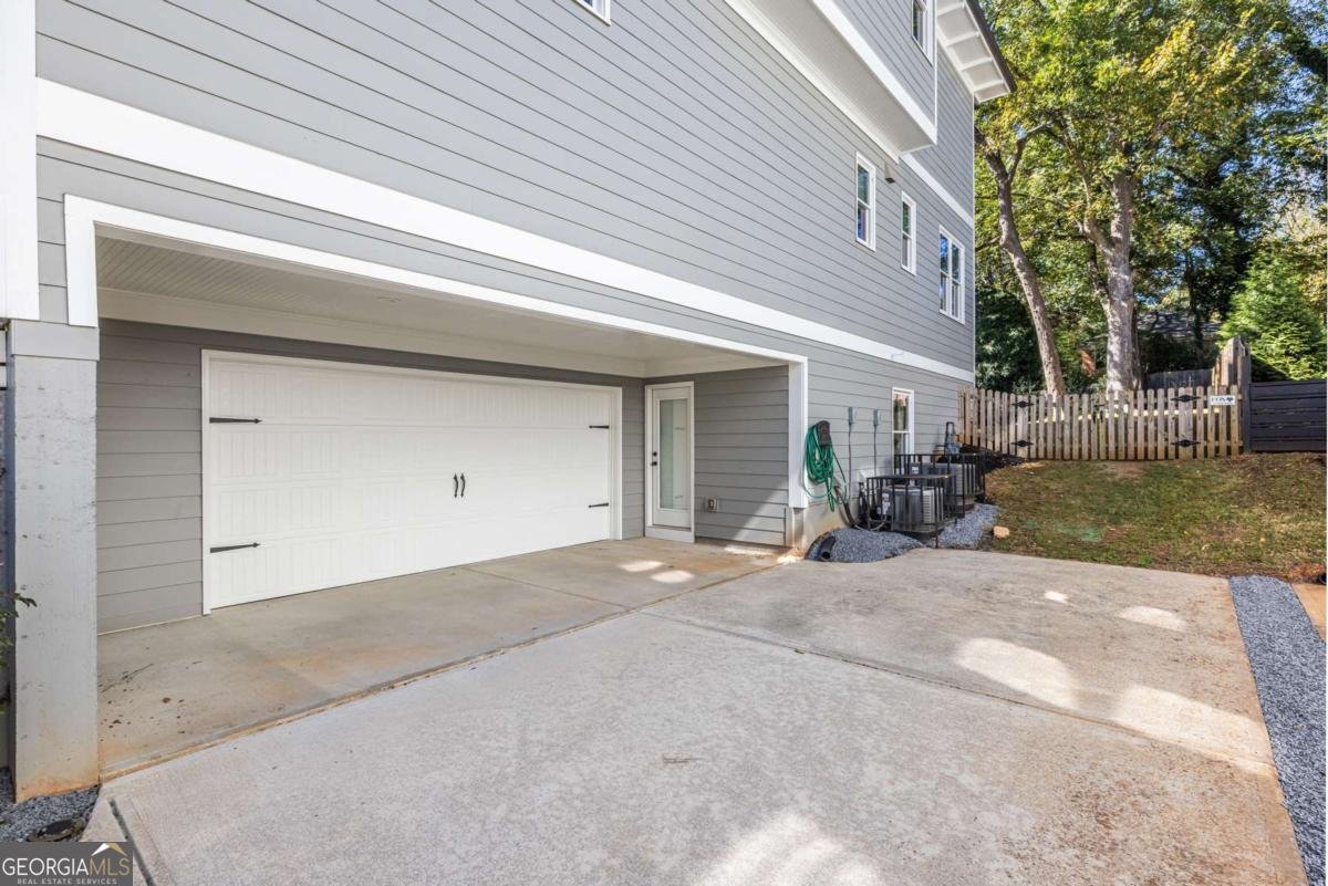 252 Rockyford Road Atlanta - 11