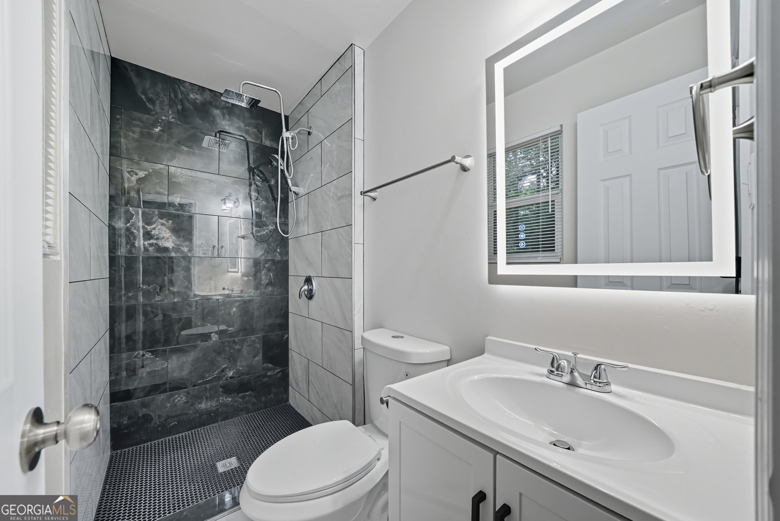 5420 Herndon Boulevard Morrow - 5