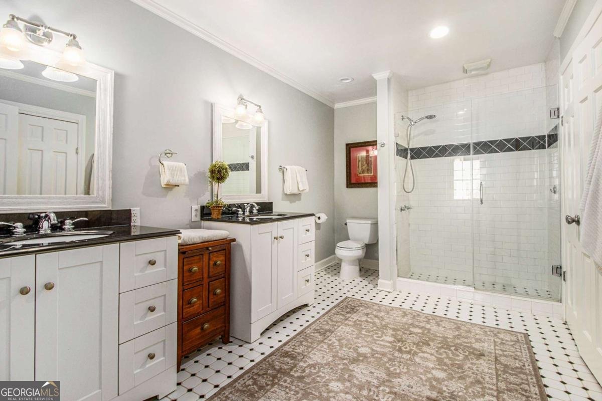 9 Kings Walk Atlanta - 13