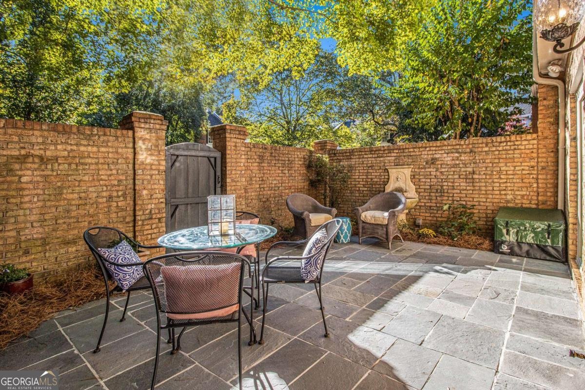 9 Kings Walk Atlanta - 5