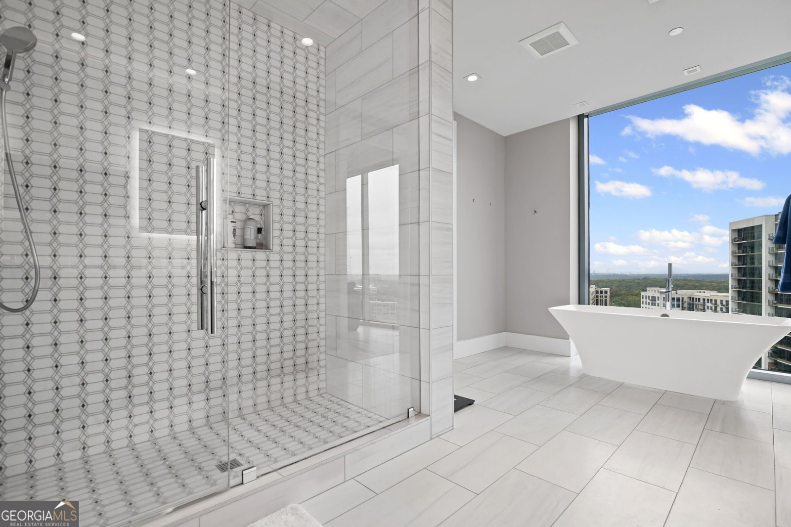 3107 Peachtree Road Atlanta - 40