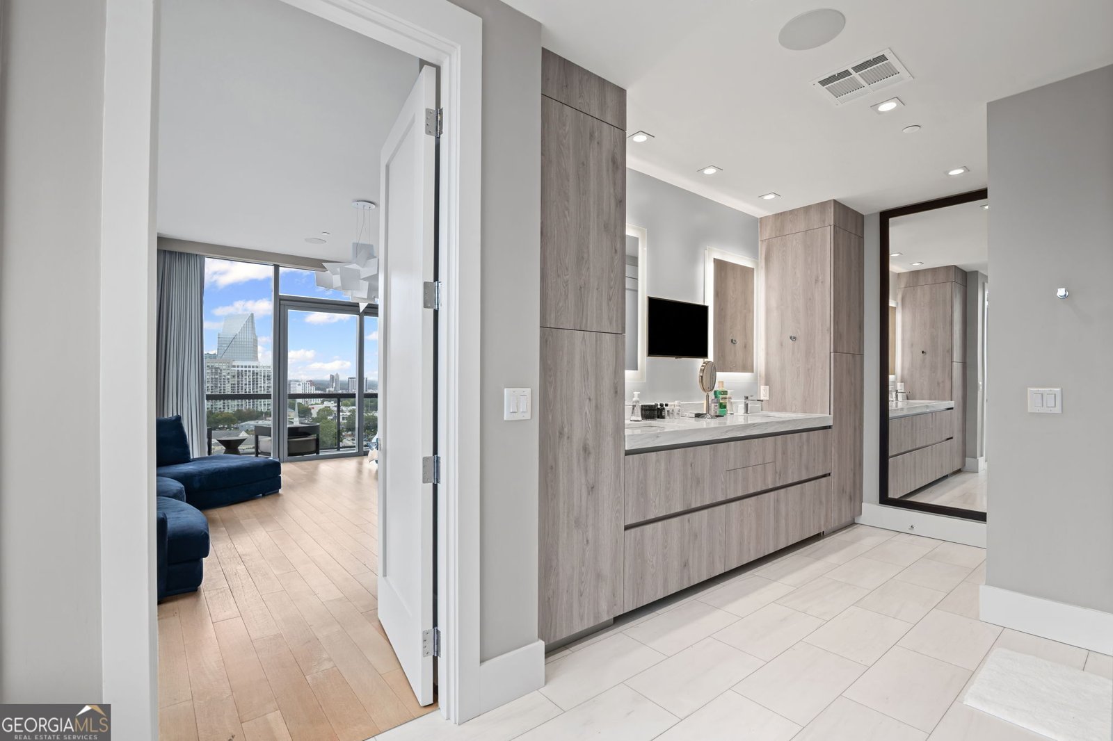 3107 Peachtree Road Atlanta - 41