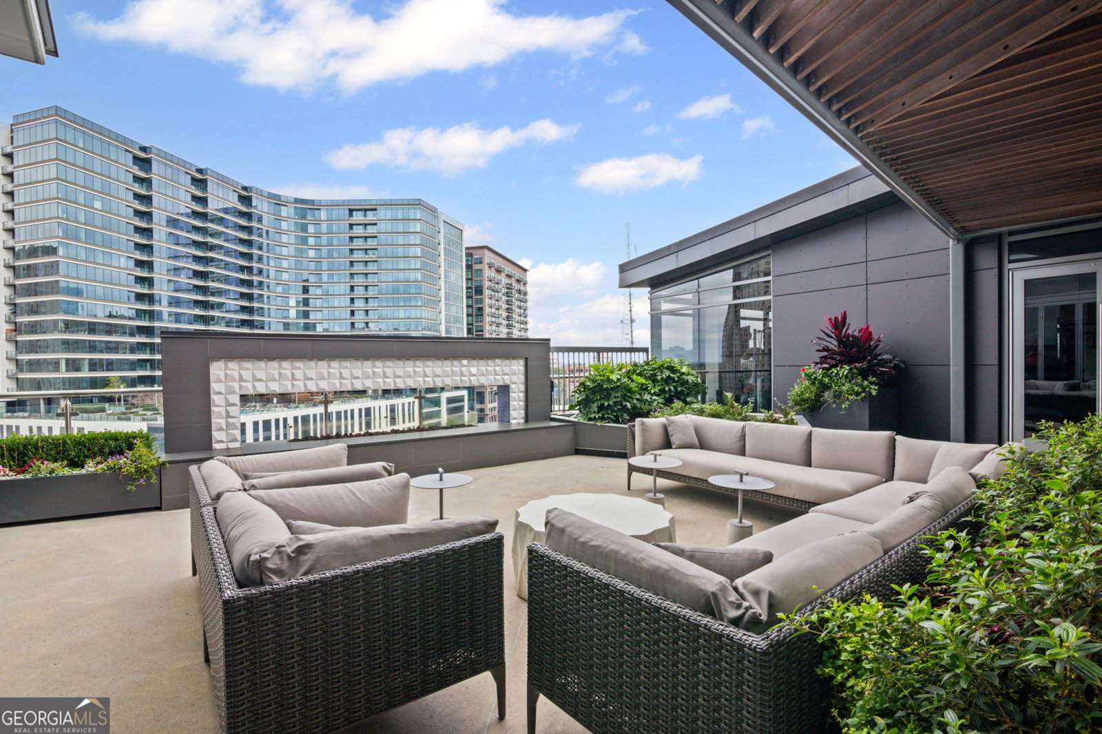 3107 Peachtree Road Atlanta - 67