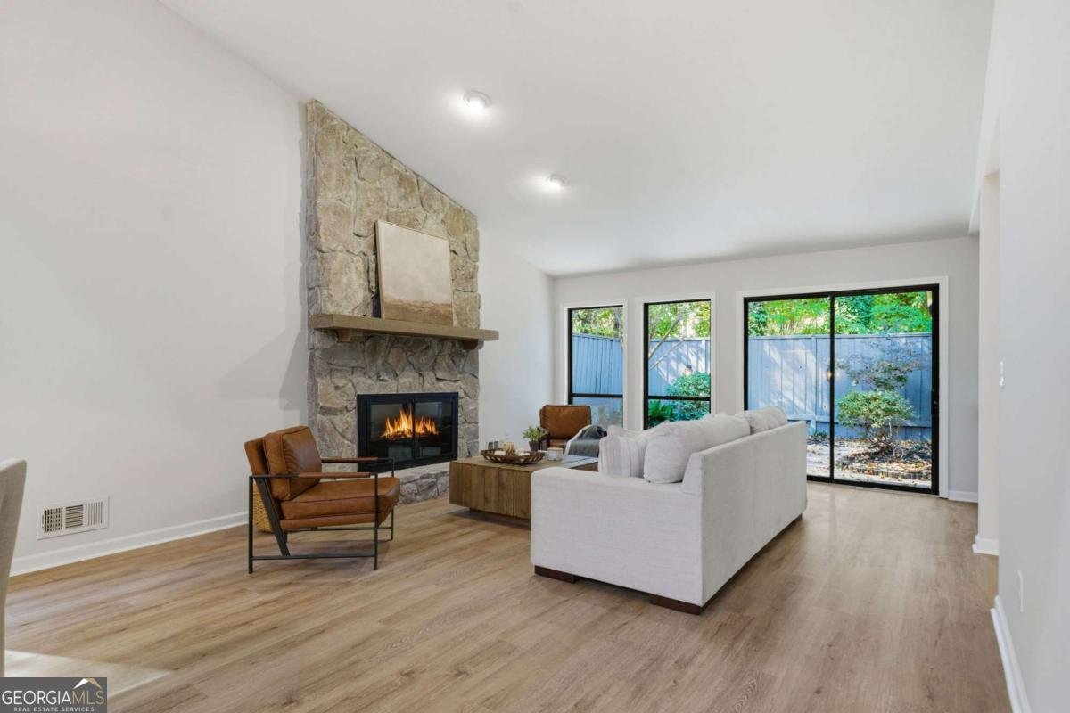 2930 Sawtooth Circle Alpharetta - 3