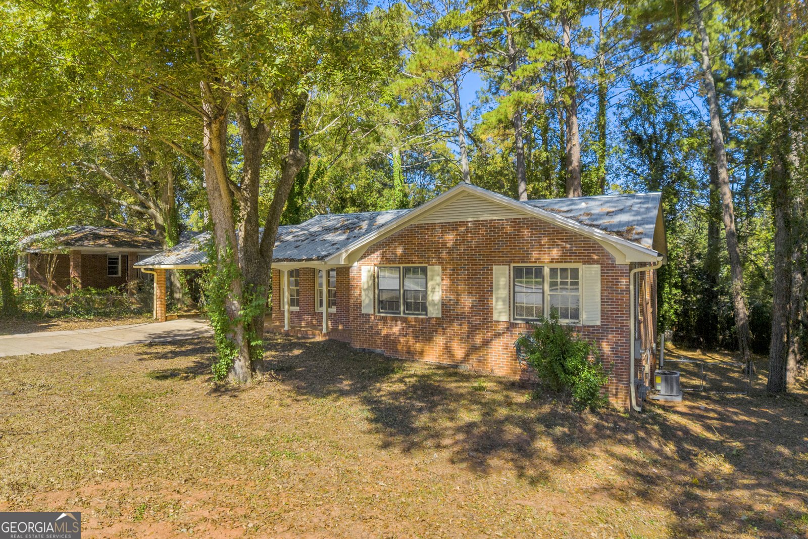 1067 College Station Road Athens - 12