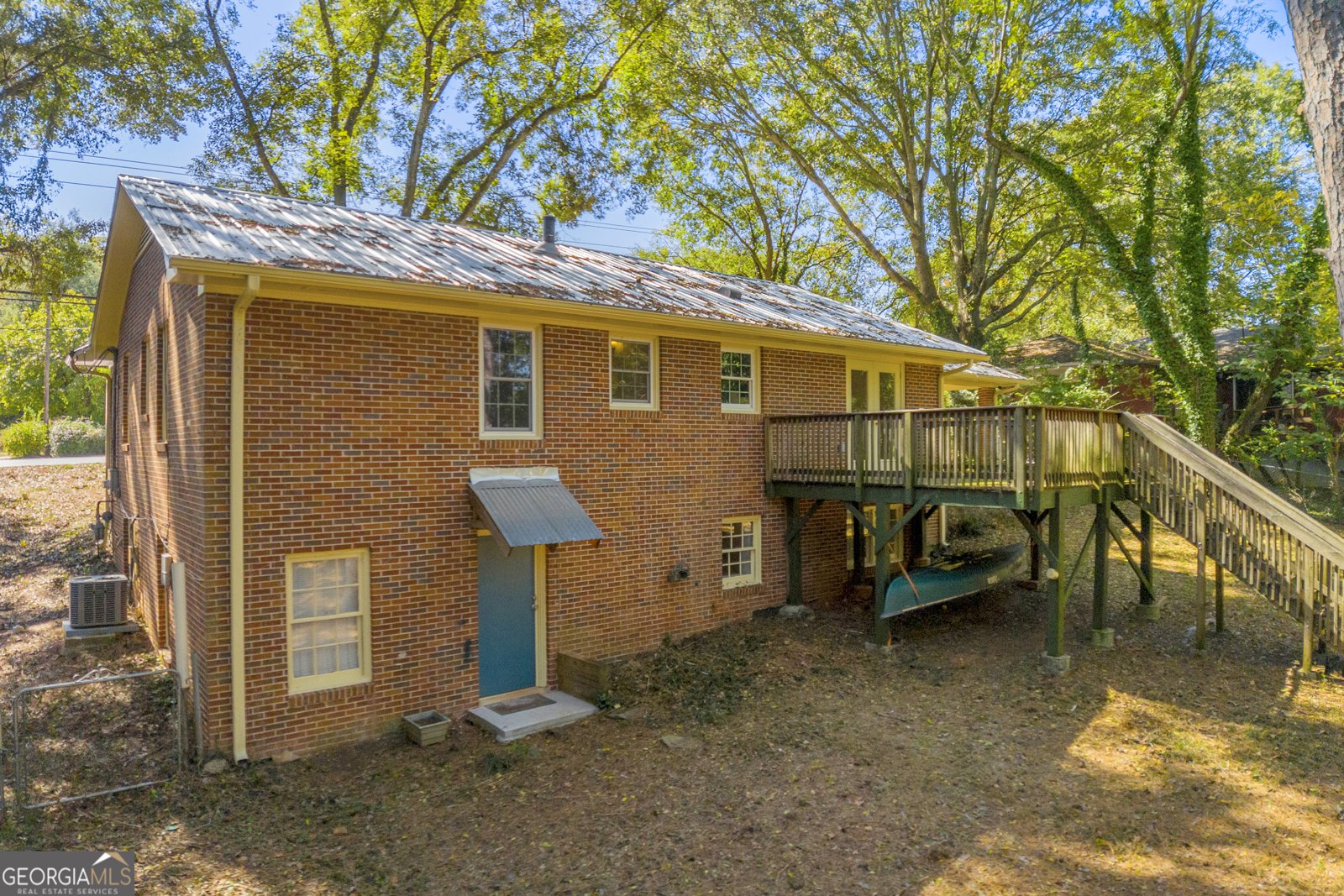 1067 College Station Road Athens - 16