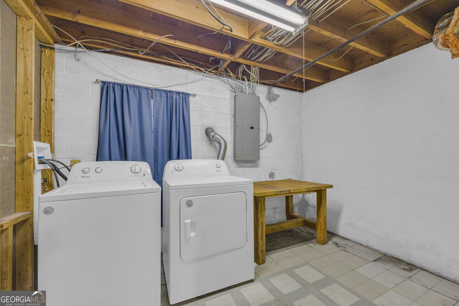 1067 College Station Road Athens - 49