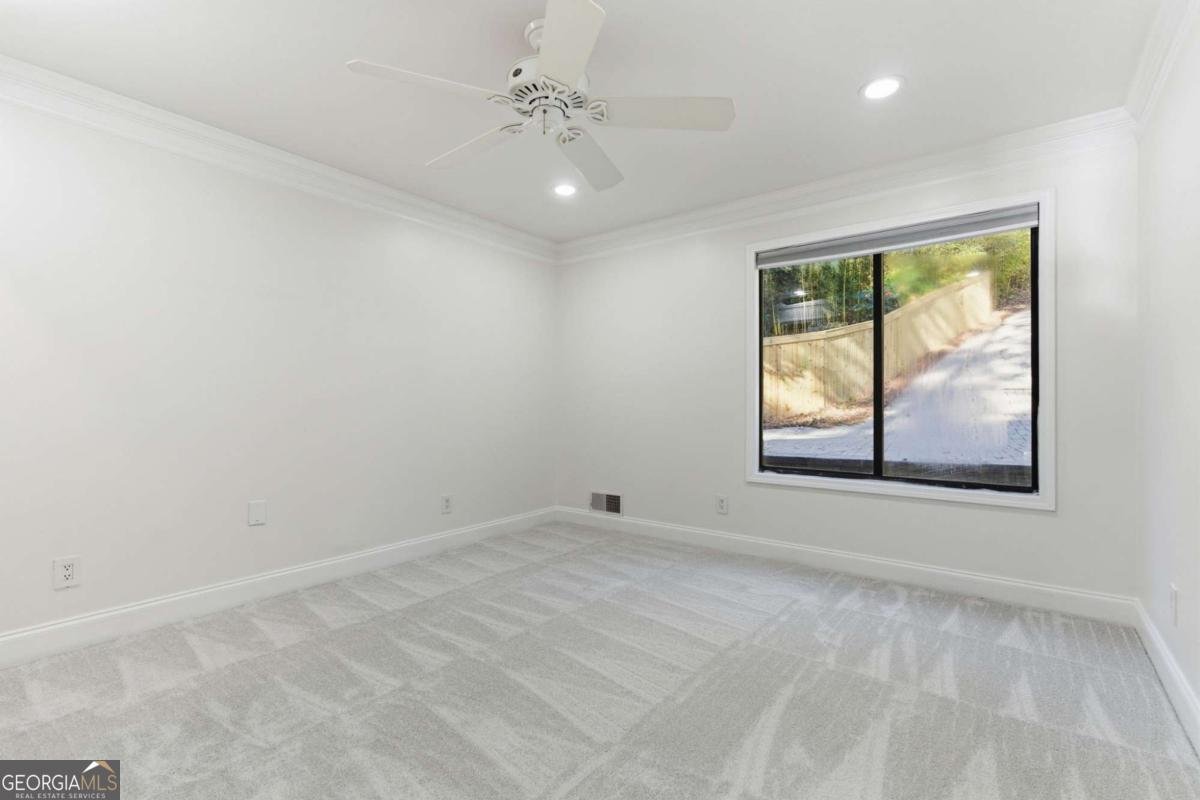 5685 Cherokee Trace Cumming - 55