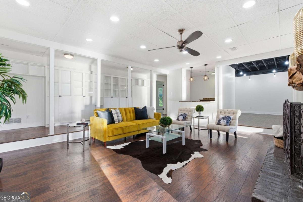 5685 Cherokee Trace Cumming - 57