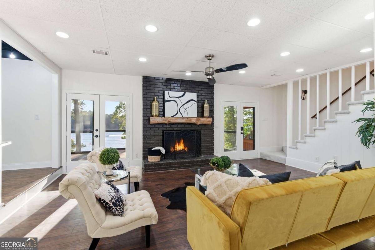 5685 Cherokee Trace Cumming - 60