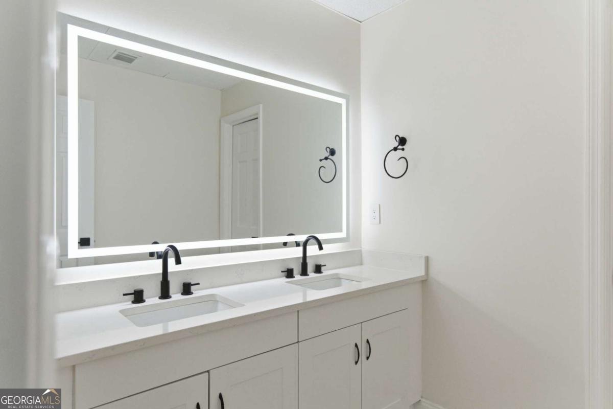 5685 Cherokee Trace Cumming - 8