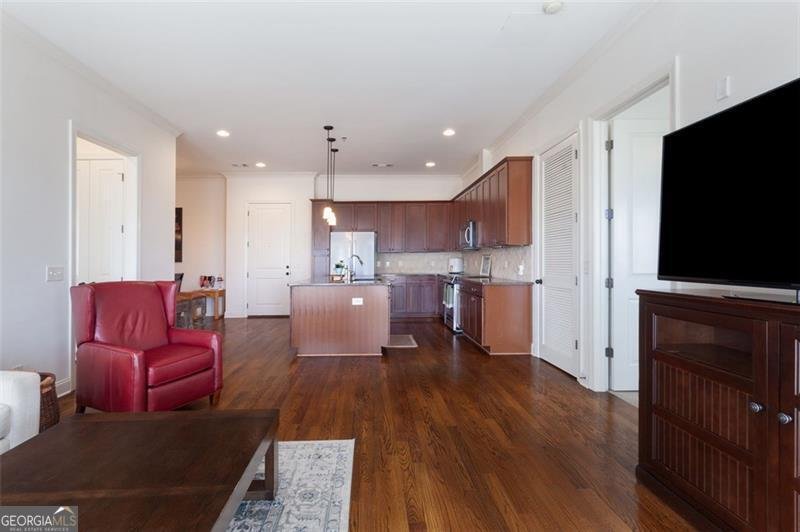 360 CHAMBERS Street Woodstock - 12