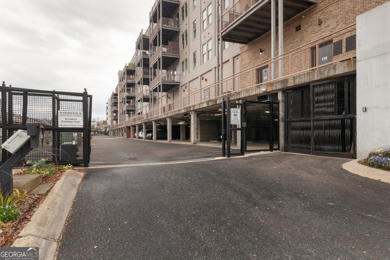 360 CHAMBERS Street Woodstock - Photo 36