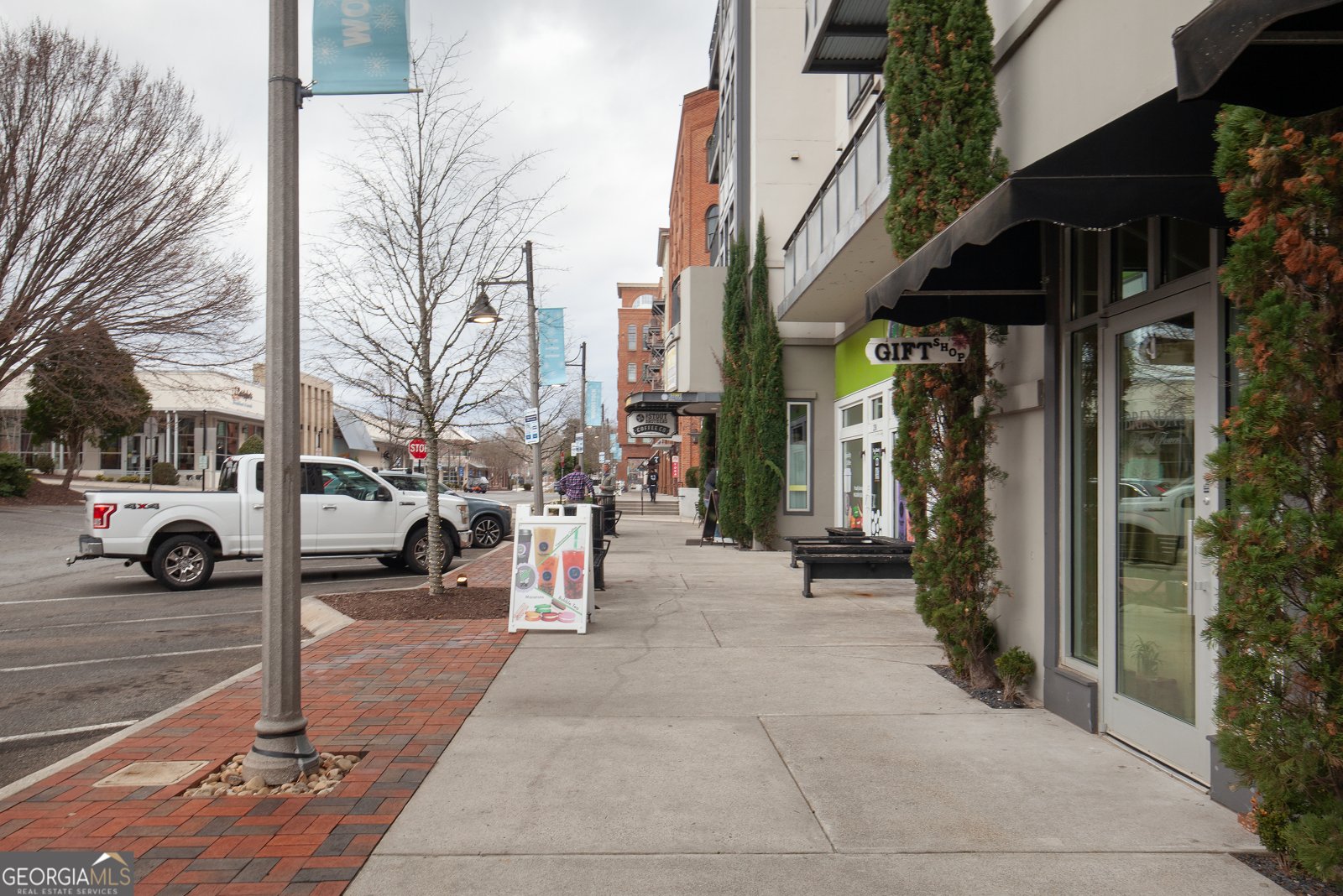 360 CHAMBERS Street Woodstock - Photo 43