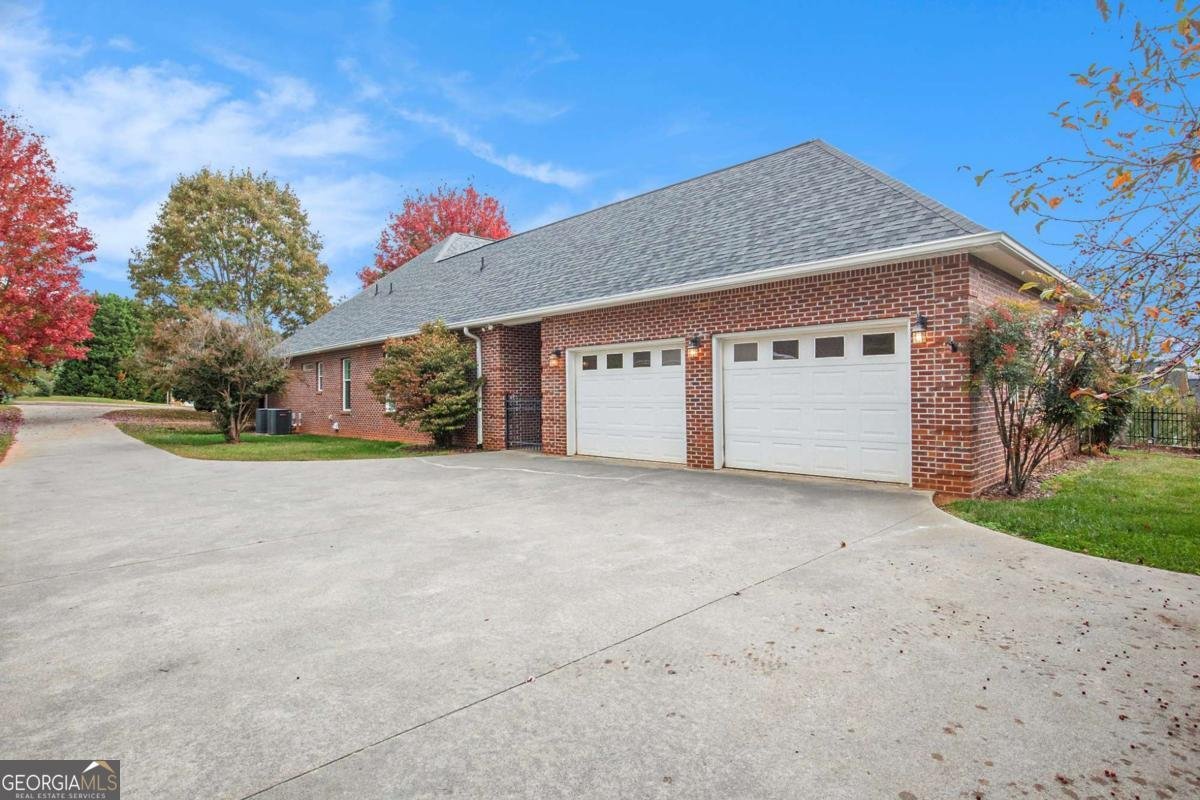 1507 Cedar View Lane Hiawassee - 35