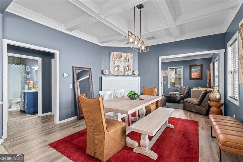 366 WELLINGTON Street Atlanta - 16