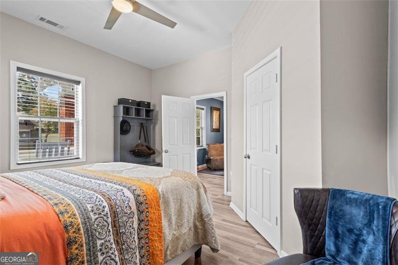 366 WELLINGTON Street Atlanta - 17