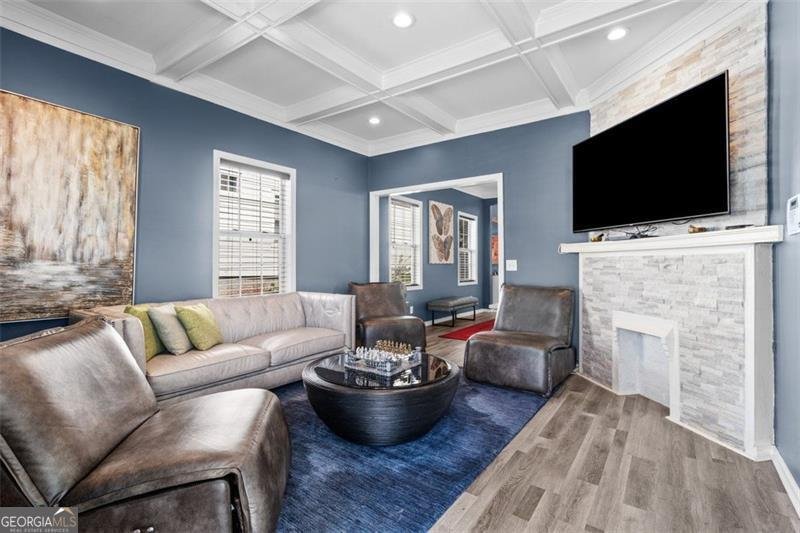 366 WELLINGTON Street Atlanta - 22