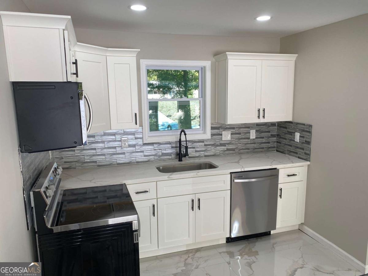 1413 Silver Lake Drive Norcross - 30