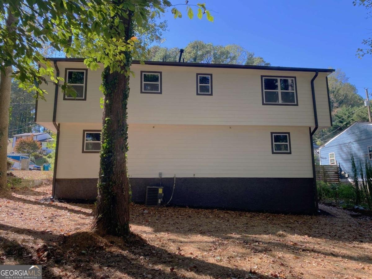 1413 Silver Lake Drive Norcross - 37