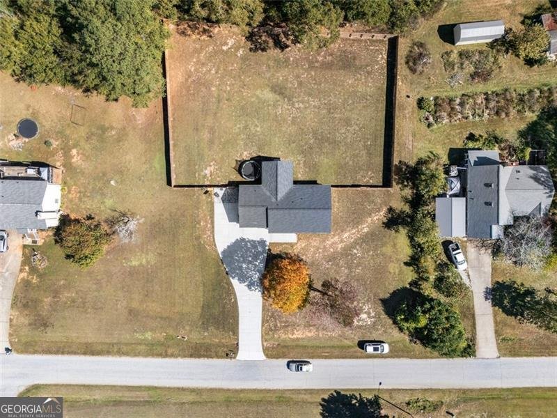 2001 RAYMONDS Drive Loganville - 12