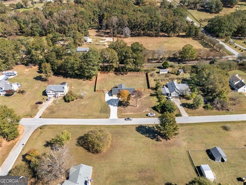 2001 RAYMONDS Drive Loganville - 13