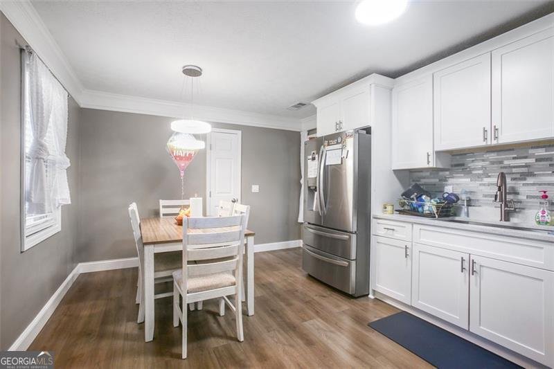 2001 RAYMONDS Drive Loganville - 21