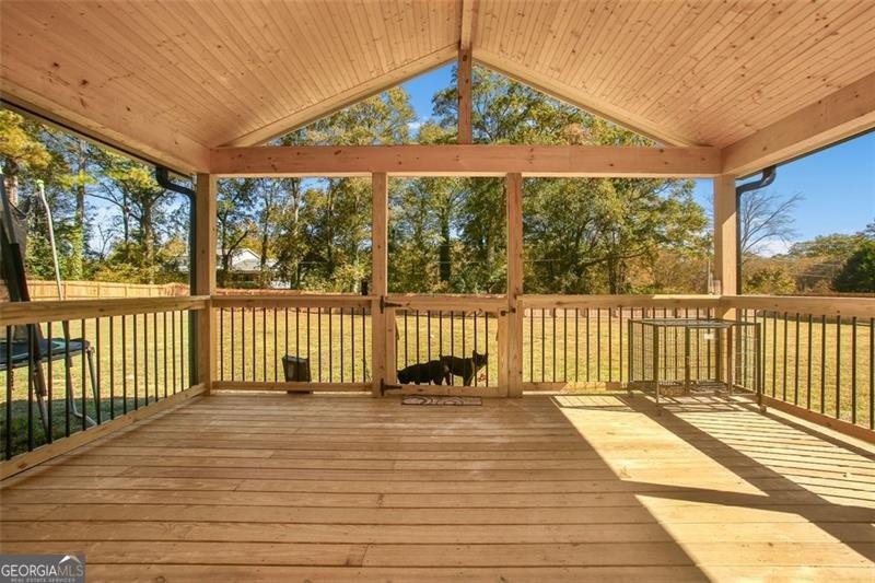 2001 RAYMONDS Drive Loganville - 31