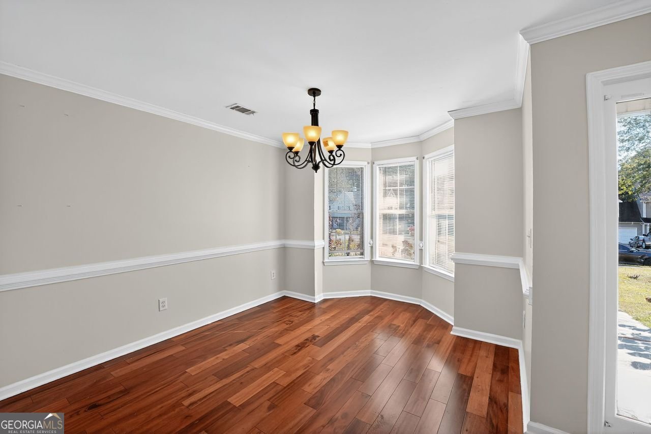 353 JODECO STATION Circle Stockbridge - 14