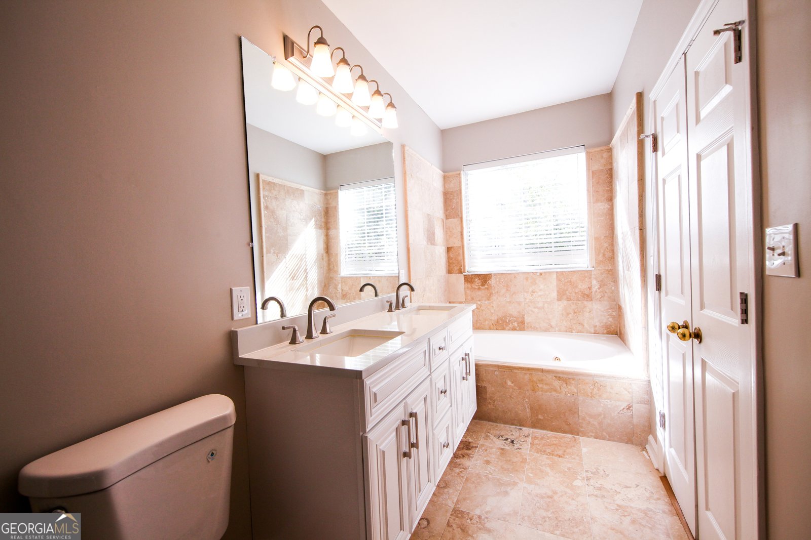 200 Renaissance Parkway Atlanta - 15