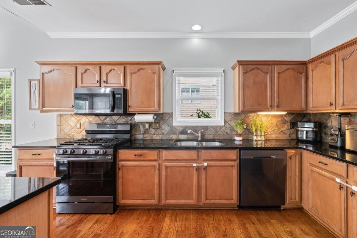 52 Thomas Place Drive Dallas - 16