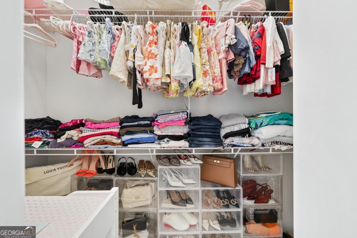 52 Thomas Place Drive Dallas - 27