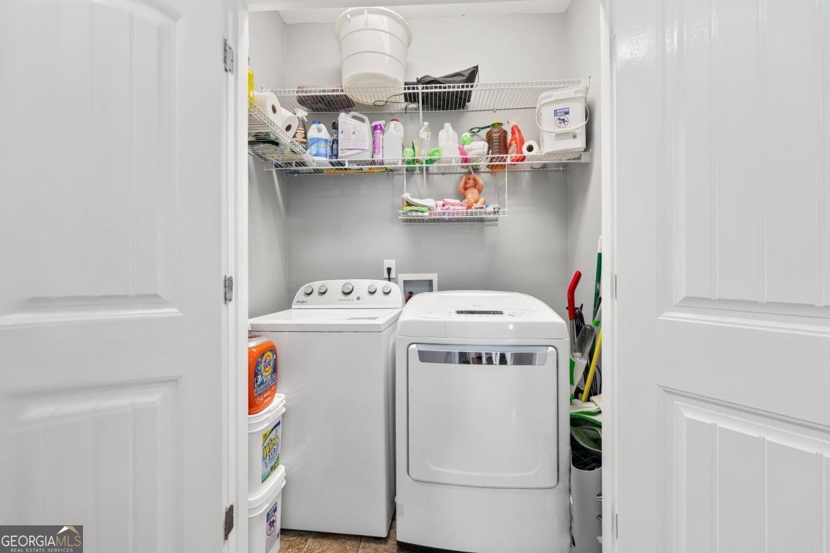 52 Thomas Place Drive Dallas - 66