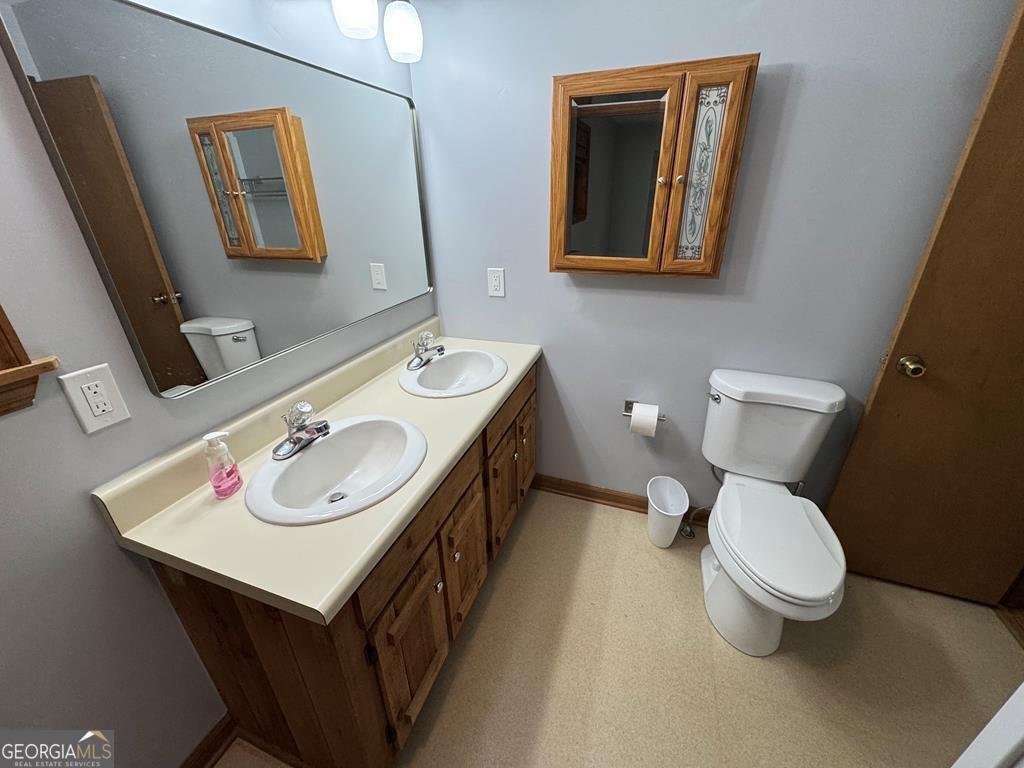 2471 High River Road Hiawassee - 37