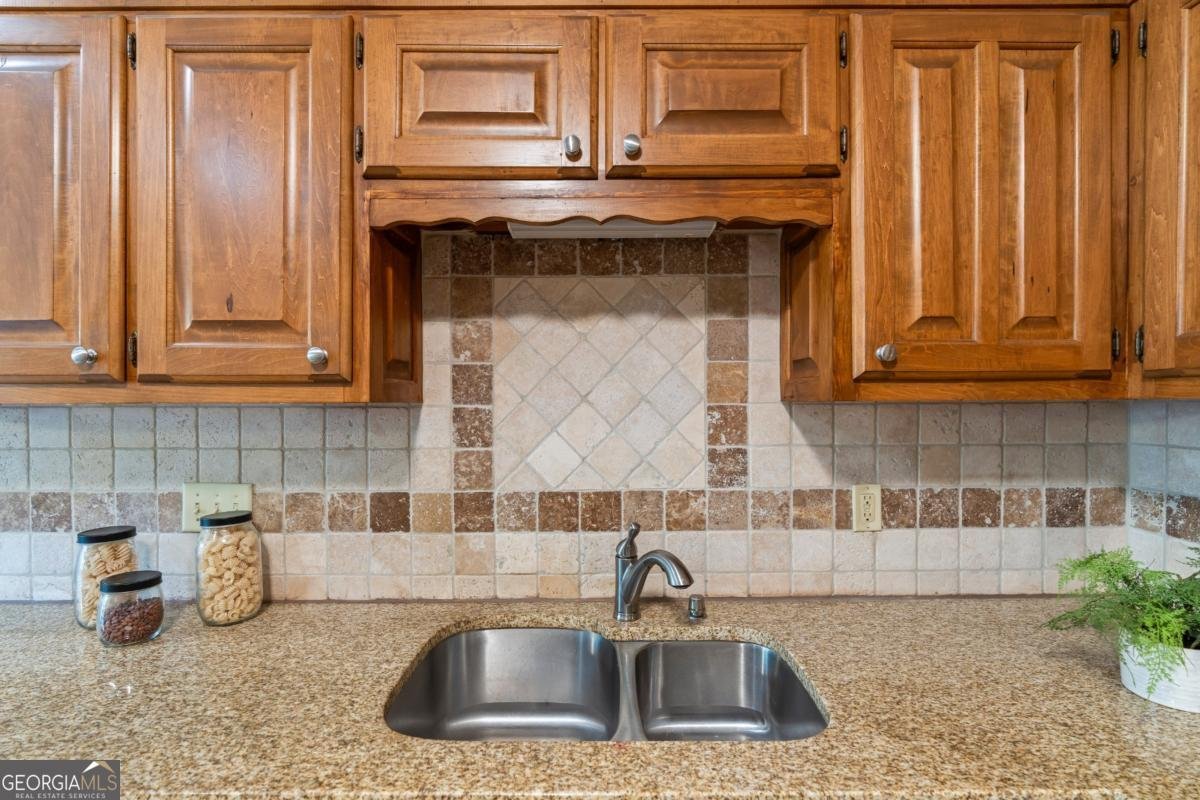 2289 Chrysler Court Atlanta - 16