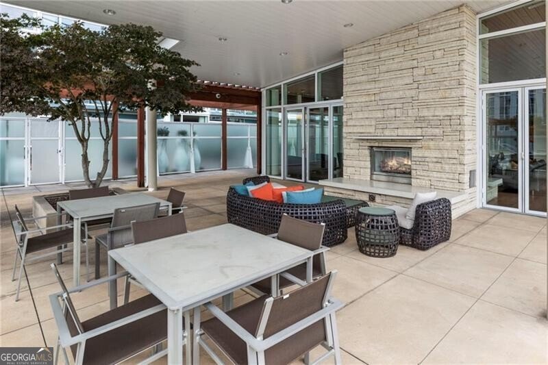 3325 Piedmont Road Atlanta - 17