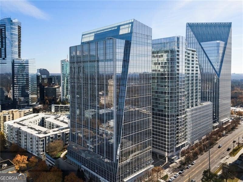 3325 Piedmont Road Atlanta - 26