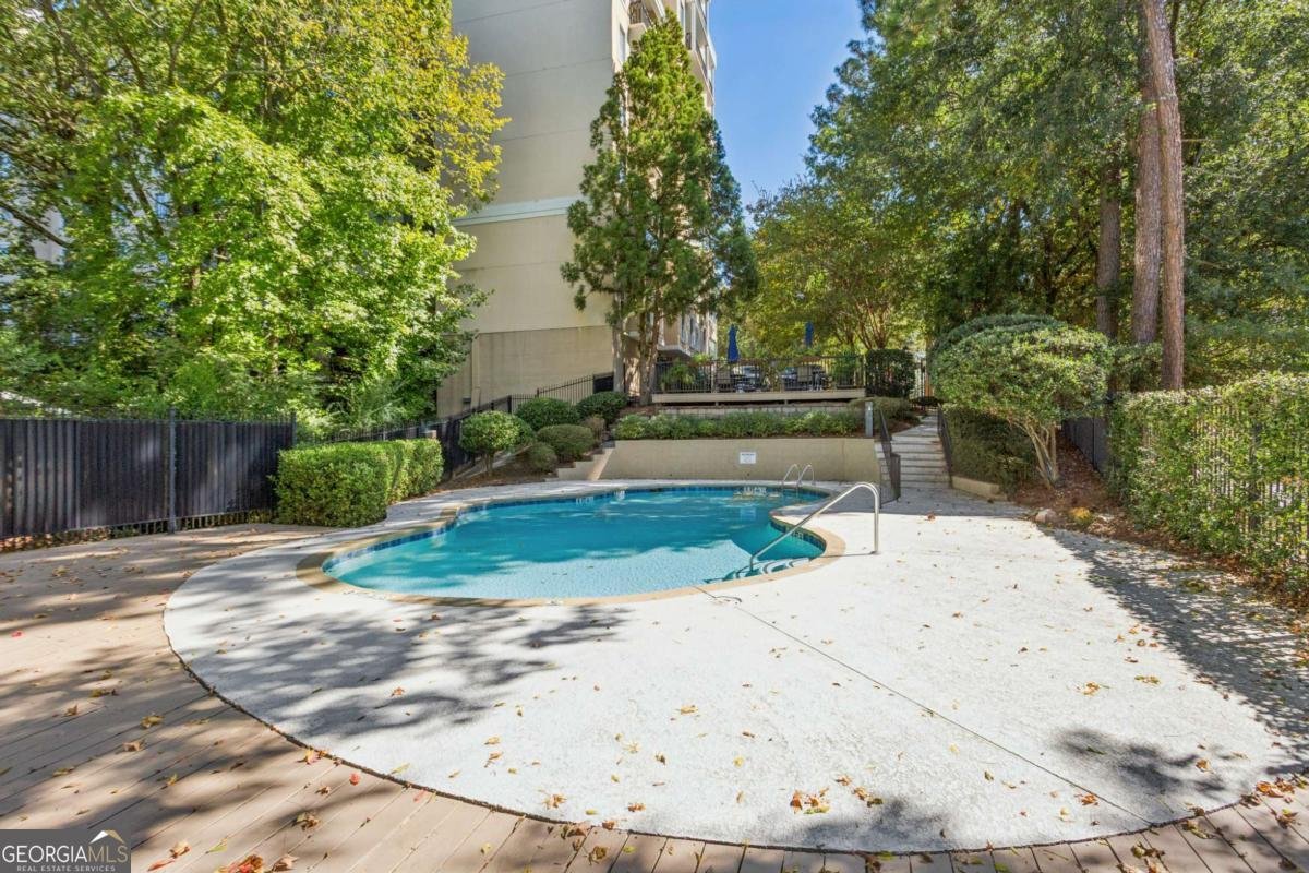 1 Biscayne Drive Atlanta - 21