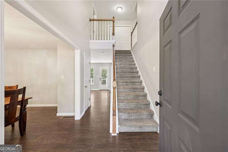 7670 Rose Lane Cumming - 6