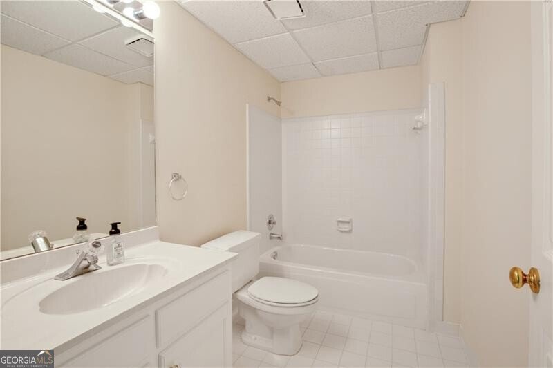 440 Newport Heights Alpharetta - 55