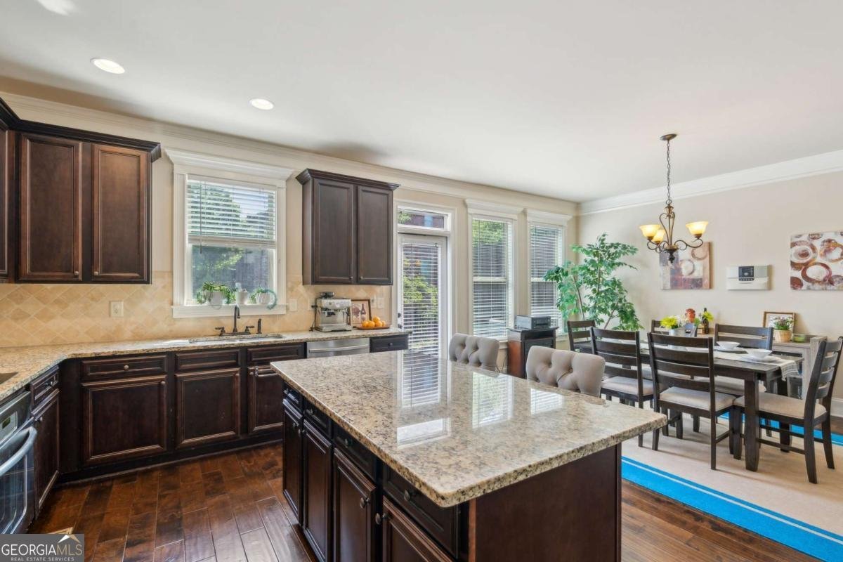 2020 Jardin Court Alpharetta - 11